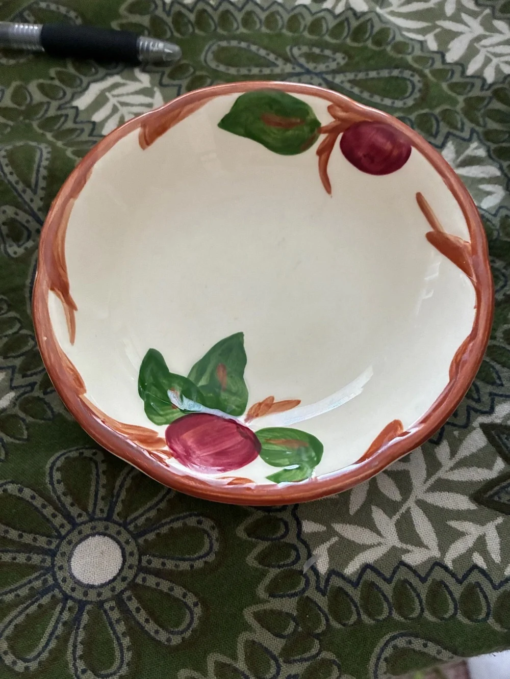 Franciscan Apple Bowls. Two 5”,one 6”. Dating 1963, 1979 & 2004. EC. Handpainted